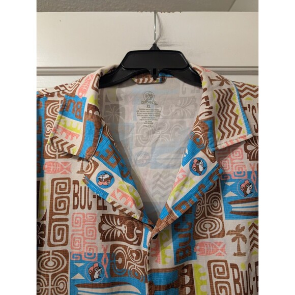 Buc-ee’s Hawaiian Tiki Shirt XL Brown Blue Surfboards Tropical Aloha Button Up - Picture 10 of 12